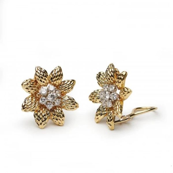 Vintage Van Cleef and Arpels Diamond and Gold Flower Brooch Earrings Suite Circa 1960