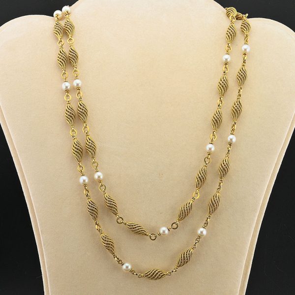 Vintage Italian Weingrill Pearl and Gold Cord Spiral Long Chain Necklace