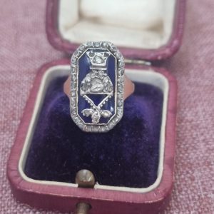 Antique Georgian diamond and enamel urn ring Plaque