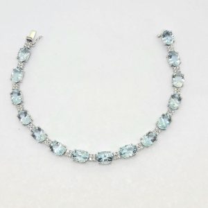 Aquamarine and Diamond Line Bracelet, 16.42 carats