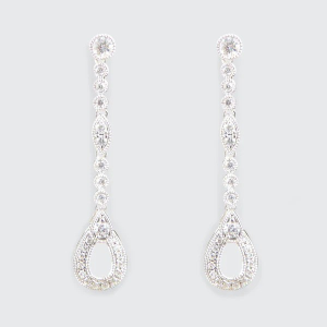 Diamond set drop earrings in white gold.