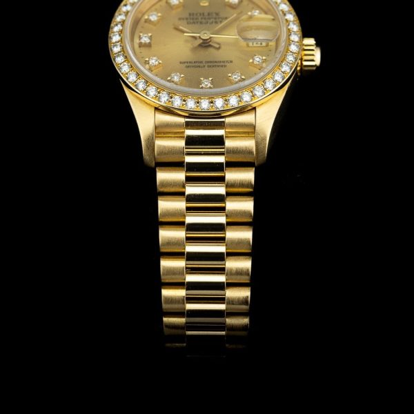 Rolex Lady Datejust 69138 Watch with Factory Set Diamond Bezel, 18ct yellow gold 26mm case champagne dial factory set diamond dot hour markers