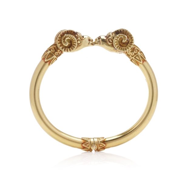 David Thomas head bangle in gold.