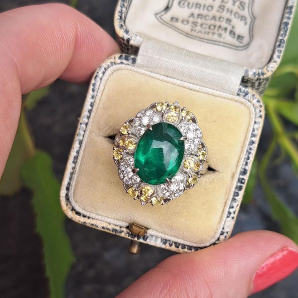 6.41 Carat No Oil Emerald and Diamond Ring, Cabochon