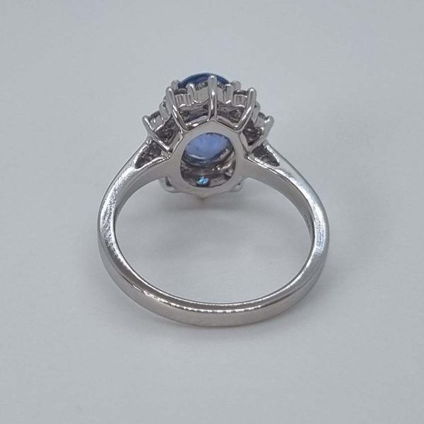 3.32cts Ceylon Cornflower Sapphire and Diamond Oval Cluster Ring