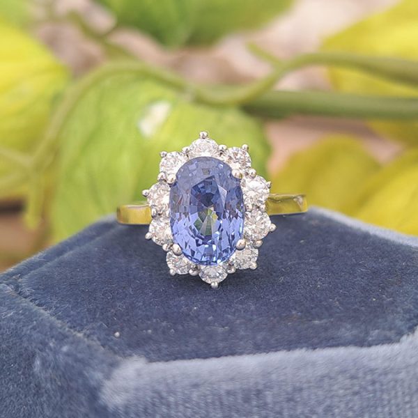 3.32cts Ceylon Cornflower Sapphire and Diamond Oval Cluster Ring