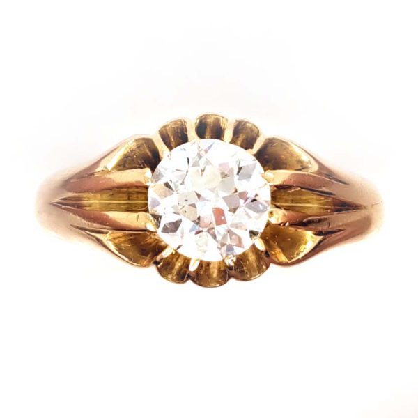 Antique 1.06ct Diamond Solitaire Ring in Yellow Gold, single stone diamond claw set in 18ct yellow gold with decorative ribbed shank