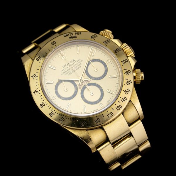 Vintage Rolex Daytona 16528 Chronometer Cosmograph Zenith Movement with original Rolex box and punched papers. Circa 1995