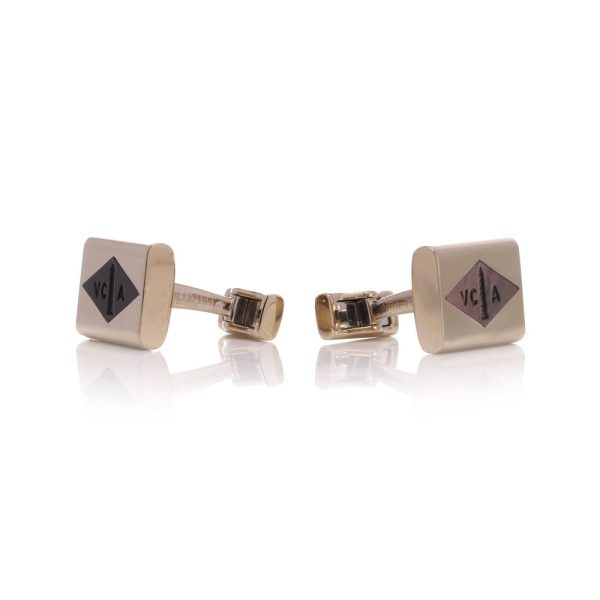 Van Cleef & Arpels gold and mother of pearl cufflinks.