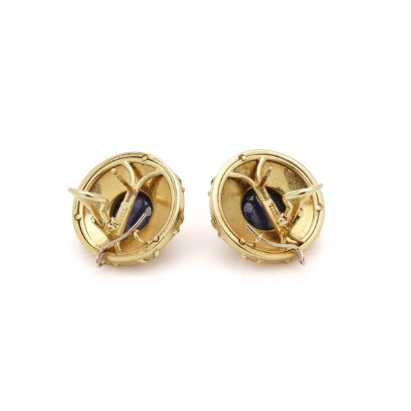 Sapphire earrings in gold