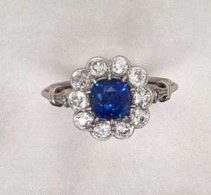 Vintage Art-Deco Style Blue Sapphire and Diamond Engagement Ring