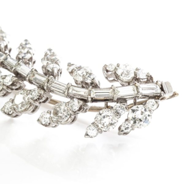 Vintage 5.80ct Old Cut Diamond Fern Brooch in Platinum