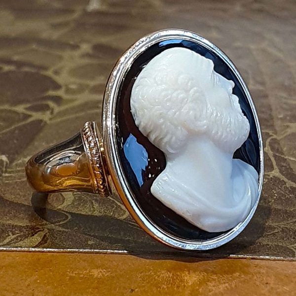 Antique Hardstone Cameo and Gold Ring, 19th century finely carved hardstone banded agate cameo depicting a classical writer or philosopher in 15ct rose gold