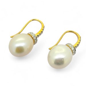 Pearl and Diamond Earrings in 18ct Yellow Gold