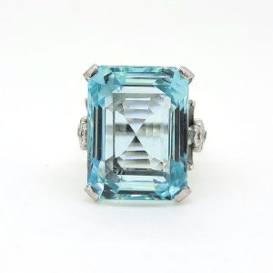 30ct Emerald Cut Aquamarine Cocktail Ring with Diamonds, large 30ct emerald-shaped step-cut aquamarine accented with sparkling diamonds to the shoulders in 18ct white gold