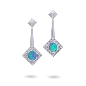 Opal and diamond earrings in white gold.