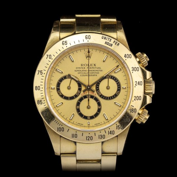 Vintage Rolex Daytona 16528 Chronometer Cosmograph Zenith Movement with original Rolex box and punched papers. Circa 1995