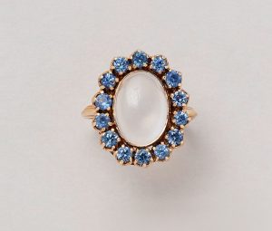 Vintage 14ct Rose Gold Moonstone and Sapphire Cluster Ring