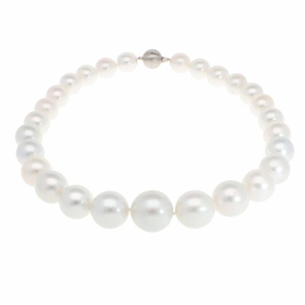 South Sea pearl necklace with white gold clasp and diamonds.