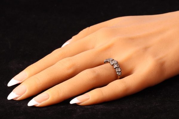 Antique Baroque diamond ring in gold and silver.