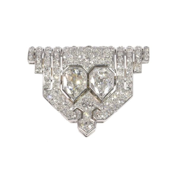 Art Deco platinum jewellery clip with old cut diamonds.