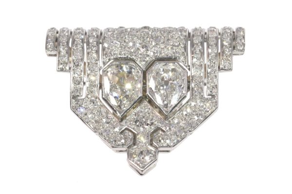 Art Deco platinum jewellery clip with old cut diamonds.