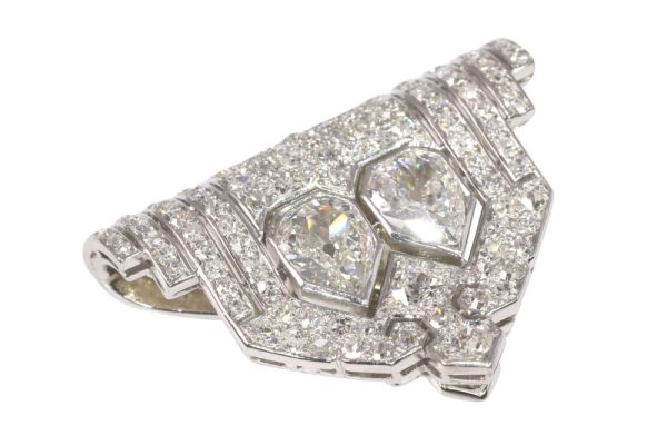 Art Deco platinum jewellery clip with old cut diamonds.