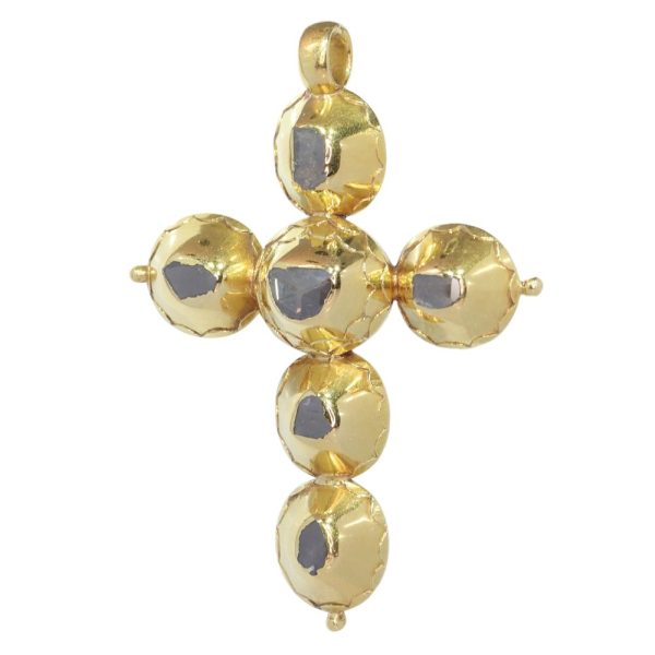 Georgian cross pendant with diamonds in gold.