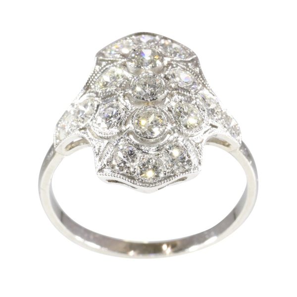 Diamond ring in platinum.