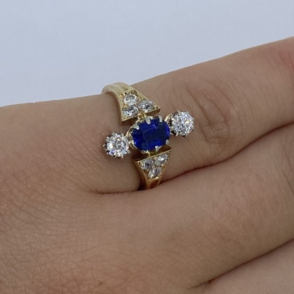 Antique Edwardian 18ct yellow gold and platinum sapphire and diamond ring