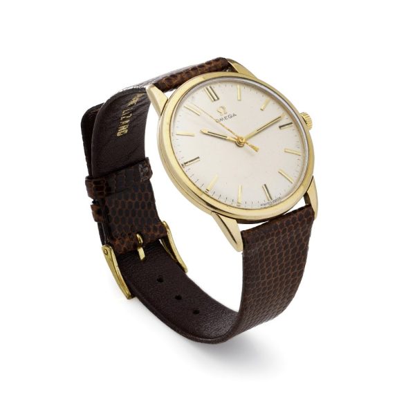 Vintage Omega wristwatch in gold.