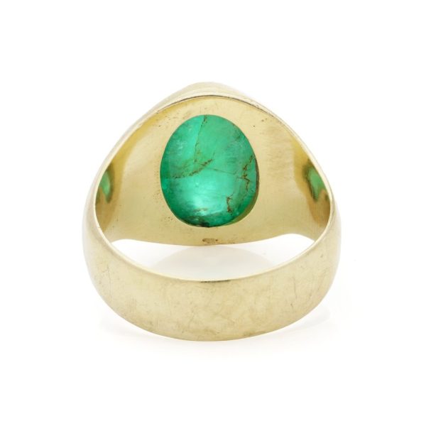 Vintage emerald dome ring in gold.