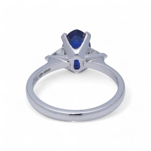 Platinum 1 carat sapphire and diamond ring.