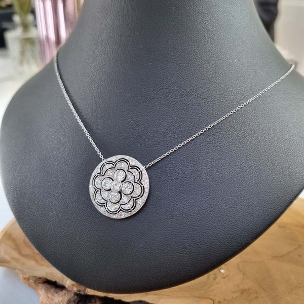 Art Deco 2.2ct Old Cut Diamond Circle Pendant Necklace, circular platinum pendant set with 2.20 carats of old European transitional cut diamonds in stylised floral design
