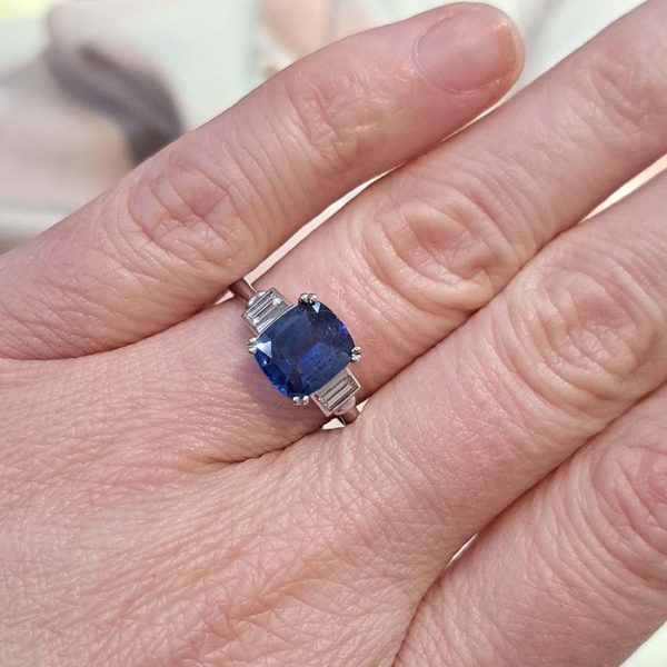 Vintage 2.40ct Ceylon Sapphire and Diamond Engagement Ring in Platinum