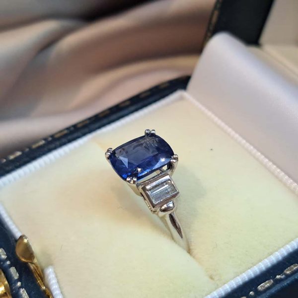 Vintage 2.40ct Ceylon Sapphire and Diamond Engagement Ring in Platinum