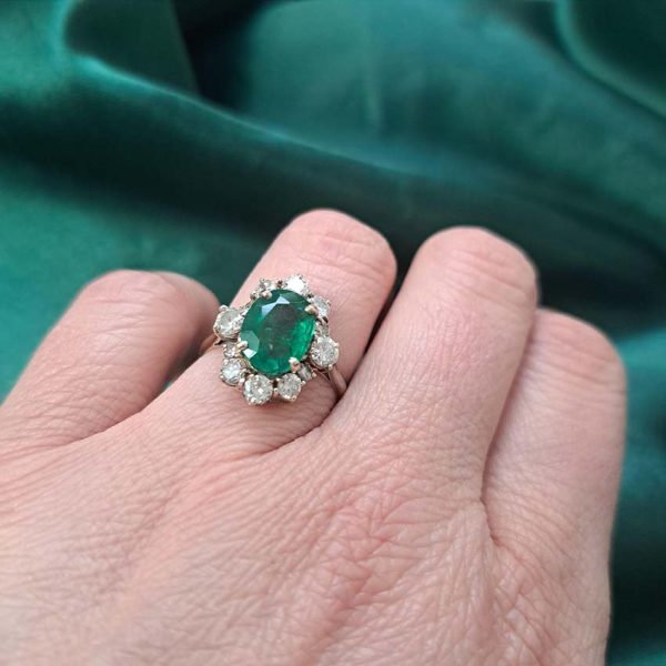 Vintage 2ct Oval Emerald and Diamond Cluster Ring in 18ct White Gold
