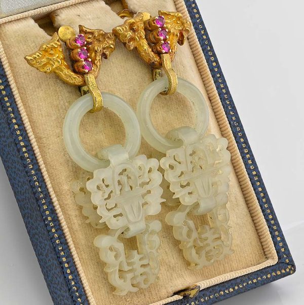 Antique Carved White Jade Dragon Drop Earrings in 18ct yellow gold with screw back fittings. Circa 1900
