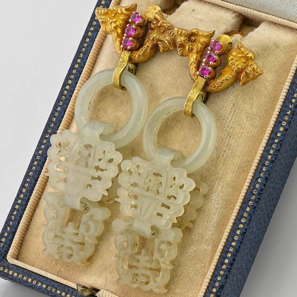 Antique Carved White Jade Dragon Drop Earrings in 18ct yellow gold with screw back fittings. Circa 1900