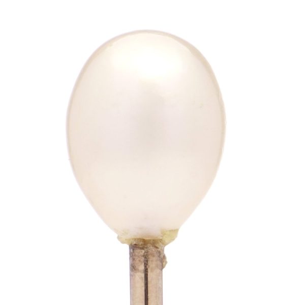 Vintage pearl stick pin in gold.