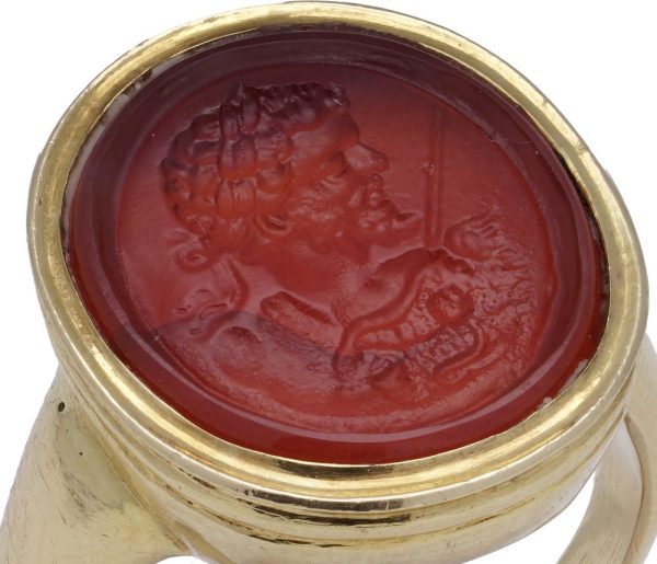 Antique carnelian intaglio ring in gold.