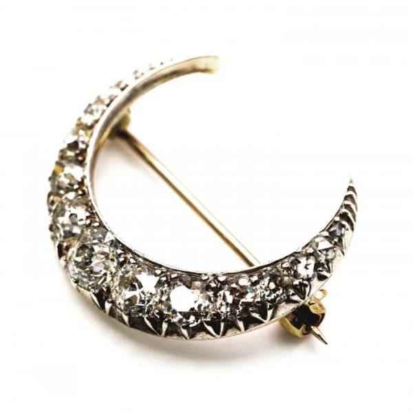 Victorian Antique 4ct Old Cut Diamond Crescent Moon Brooch, graduating old-cut diamonds tapering to rose-cut diamonds in silver-upon-gold, Circa 1890