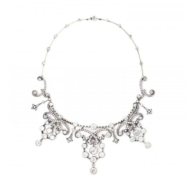 Edwardian Antique Old Cut Diamond Tiara come Necklace, set with 45.62 carats of Edwardian cut and old cut diamonds in silver upon gold, Circa 1900