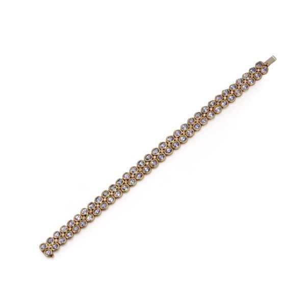 Aquamarine and diamond bracelet in gold.