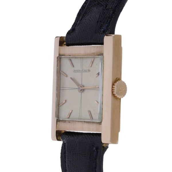 Wristwatch by Jaeger-LeCoultre in yellow gold.