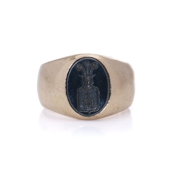 Antique gold signet ring.