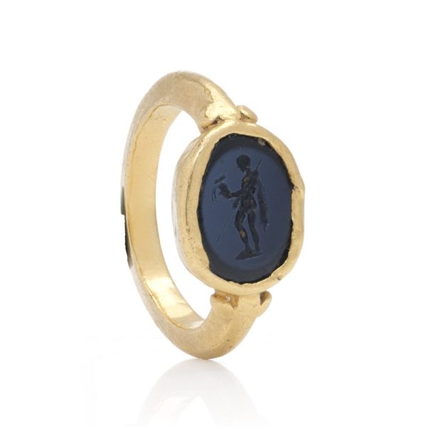 Antique Roman gold ring with Nicolo Intaglio.