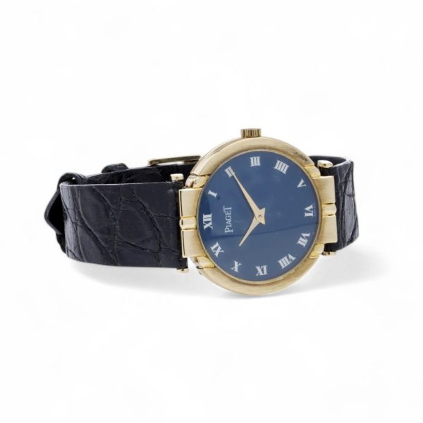 Piaget wristwatch in 18 carat yellow gold.