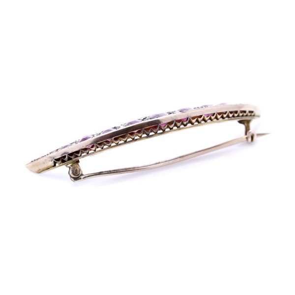 Victorian ruby and diamond brooch in 9 carat gold.