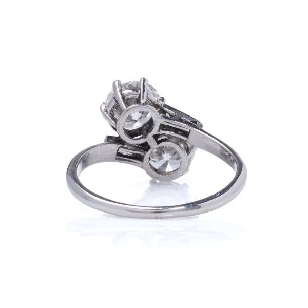 Toi et Moi diamond ring in platinum.